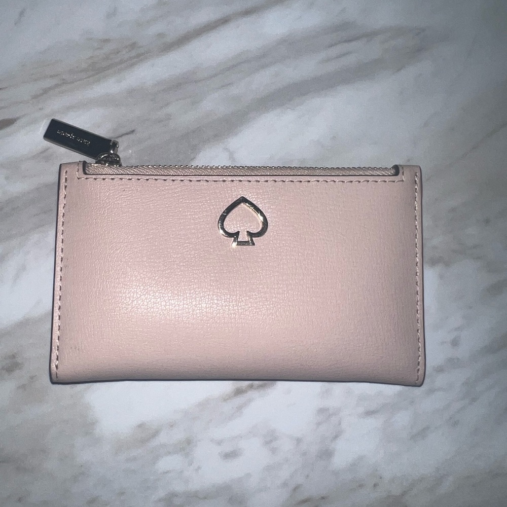 Small Kate spade wallet